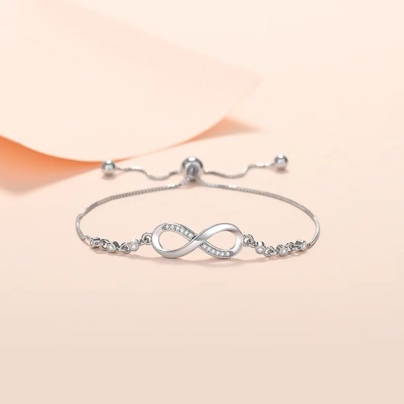 Gorgeous Infinity w/ Diamonds, 8.00 " Inch Long Bracelet  .925 Sterling Silver - Picture 3 of 6